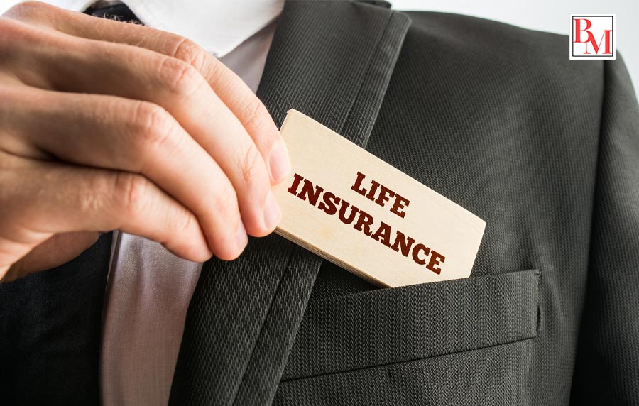 How many jobs are available in life insurance?